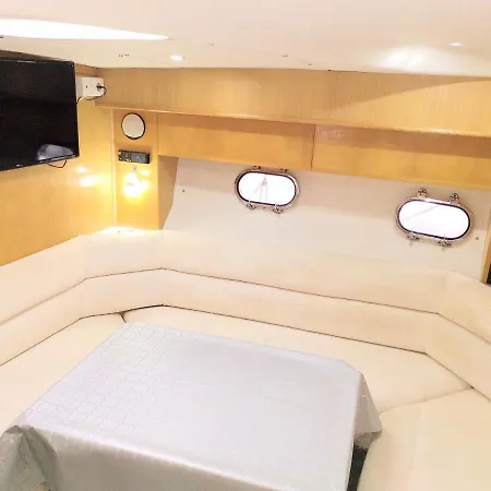 Barco Fairline *