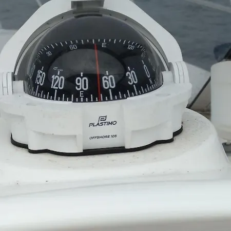 Barco Fairline *
